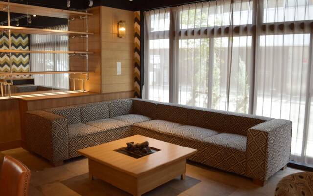 Umedaholic Hotel