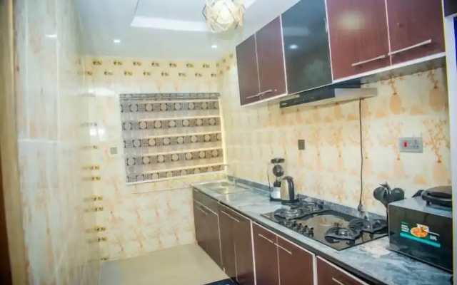 Mega Pavilion Suite and Apartment