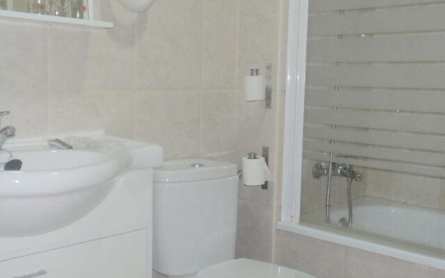 Hostal Fronton
