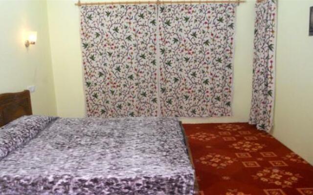 Hotel Royale Jannat