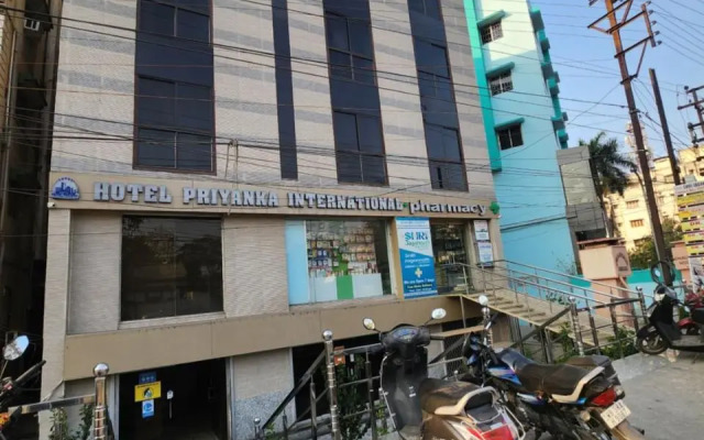OYO 27950 Hotel Priyanka International