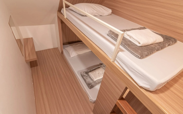 The Victory View - Hostel - Adults only