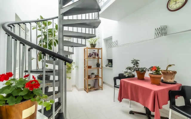 Hostal Restaurante La Buena Villa by Vivere Stays