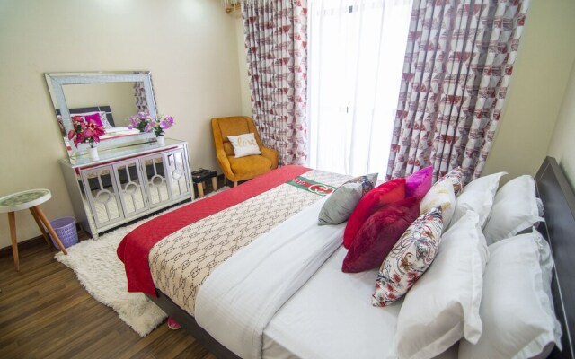 Lux Suites Silver Habor Apartments