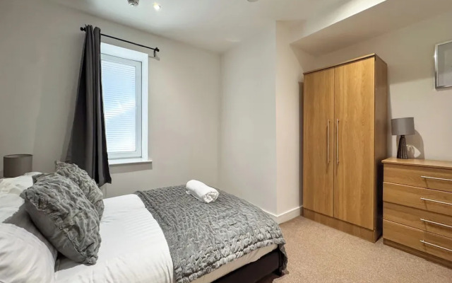 2 Bedroom Quayside Lofts