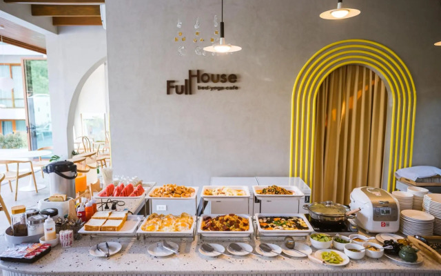 Full House Khao Yai