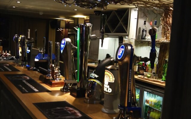 No1 Hotel & Wine Lounge