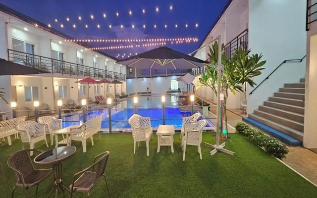 Casa Blu Hotel & Resort