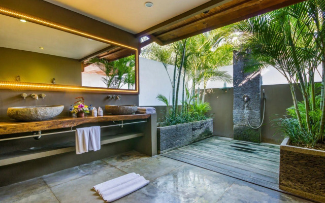 Villa Yoga by Villa Finder