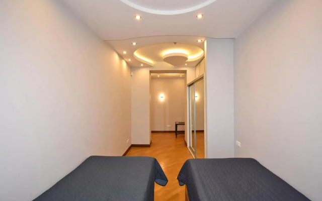 Прекрасная 4-ех комнатная квартира в самом центре