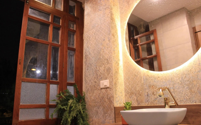 Hotel Inti Quito