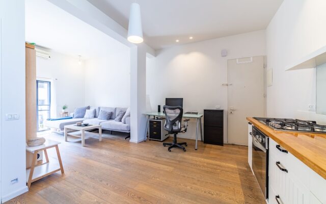 Urban Luxe Apartment - Downtown Tel Aviv