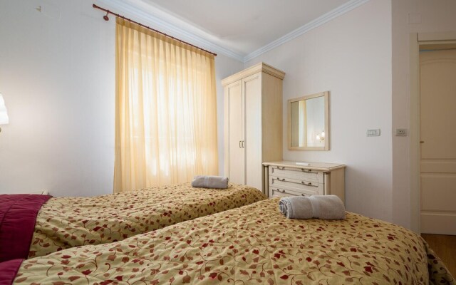 Awesome Home in Savudrija with Hot Tub, WiFi & 2 Bedrooms