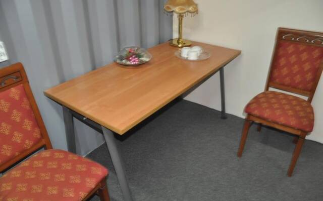 Xostel24 - Hostel