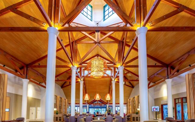 Novotel Sunshine Coast Resort