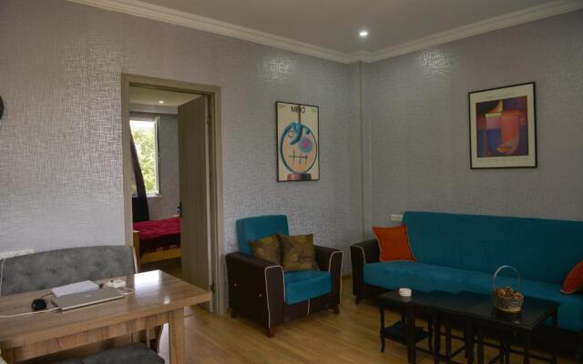 Surami Guest House - სახლი სურამში