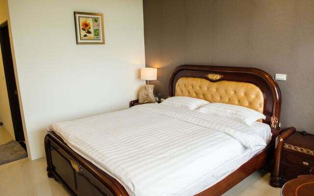 Hola sea view B&B