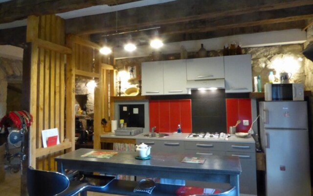 Chambres dHôtes Au Château