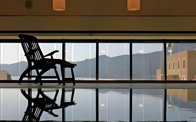 Atrium Hotel