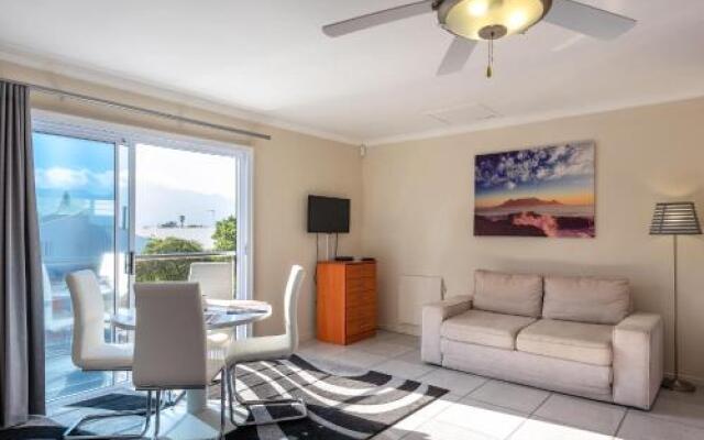 Pro Moni's Guesthouse