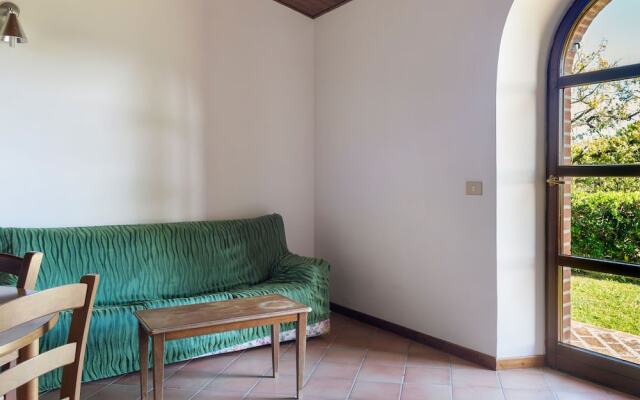 Valley-view Holiday Home in Montelparo With Pool & Garden