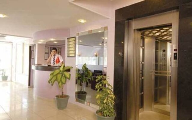 Yuva Hotel