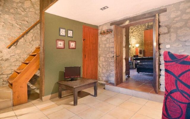 Can Vila De Montseny