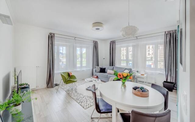 Oasis Apartments - Parliament I