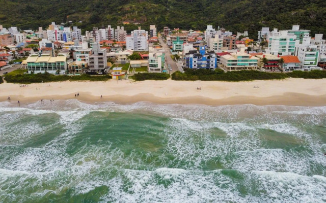 Infinito - Cobertura Frente Mar com Piscina