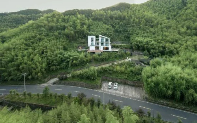 Wuji Anji Hana Hot Spring Resort Villa