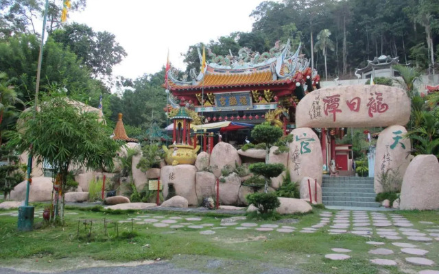 Pangkor Lot 10 Vacation Studio