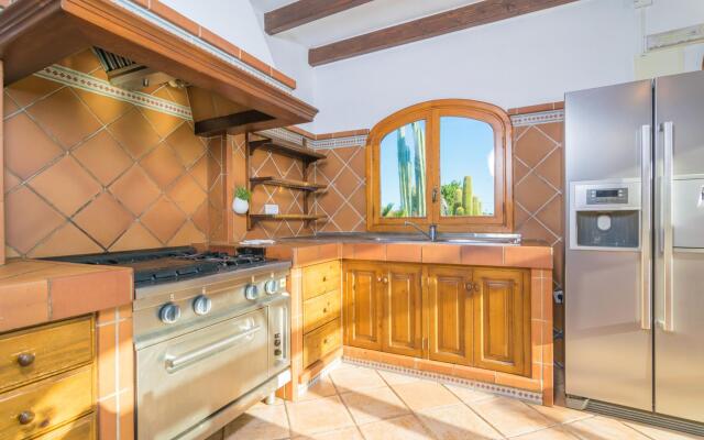 SA TANCA - Villa with private pool in Inca. Free WiFi