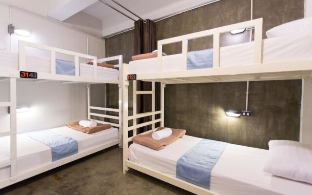 ZZ Hostel