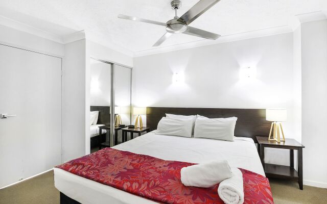 Broadbeach Travel Inn Apartments