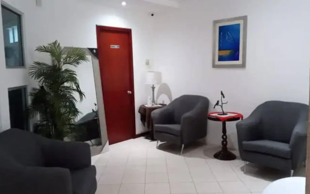 Habitacion Tipo Hotel En Obispado