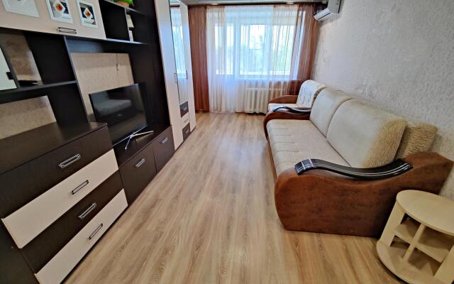 Уютные Сутки в квартале 4-й 1