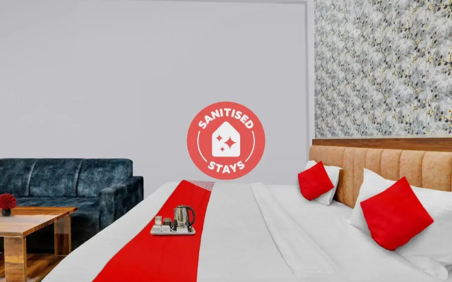 OYO Flagship 703742 Hotel C.r.k Inn