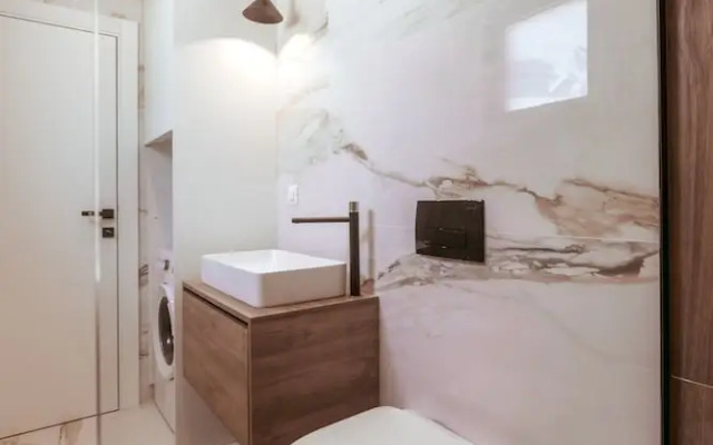 Uphill Glavanovic Pool Villa