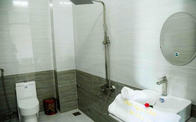 Châu Ngoc Viên Hotel - Bien My Khê - Quang Ngãi