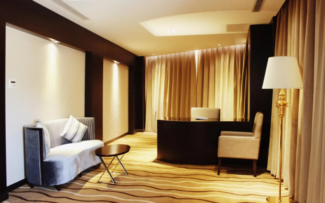 National Park Hotel