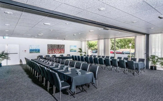 Econo Lodge Canton I-55