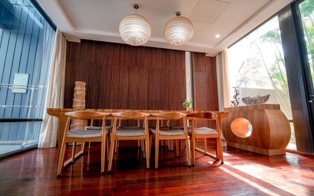 Beachfront Villa Danang Beach