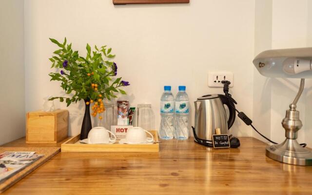 Maneeya Park Residence