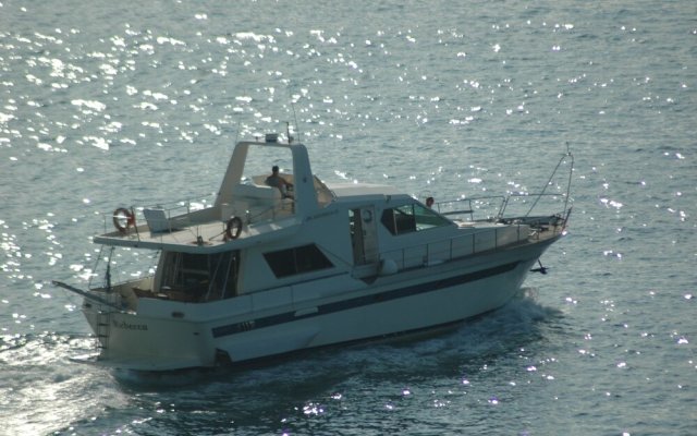 60ft Motor Yacht in Ocean Village Gibraltar