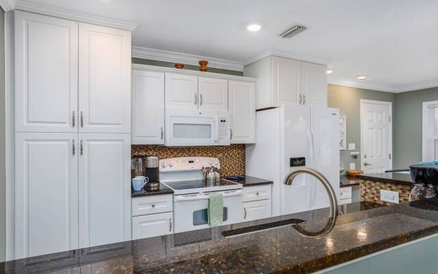 Crystal Sands & Seahorses Beach Villa