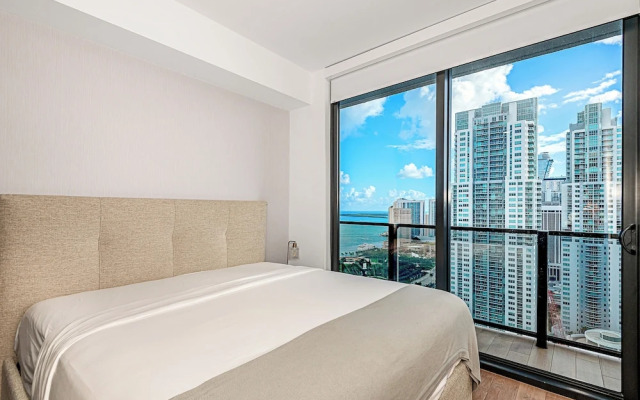 Luxury Studio Downtown Miami Bay View