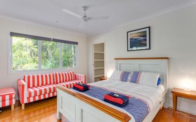 19 Satinwood Natures Retreat With A Bit Of Sandy Feet – Guest Rooms – Rainbow Beach