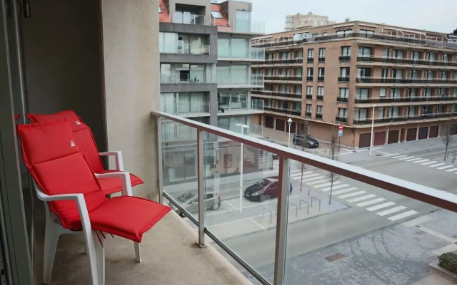 Apartment in Nieuwpoort With sea Views