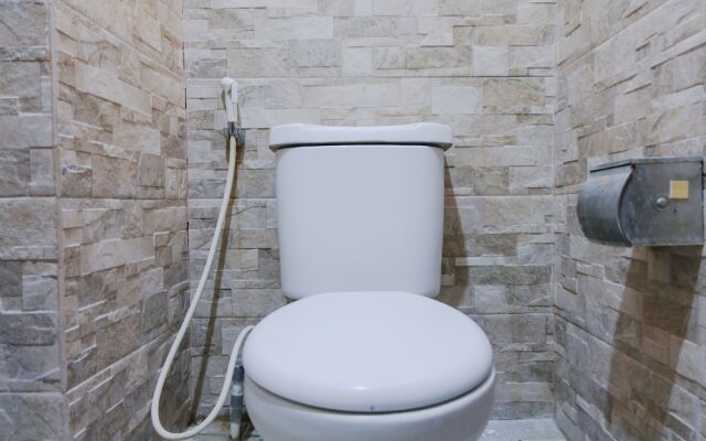 Strategic 2Br Gateway Ahmad Yani Cicadas Apartment