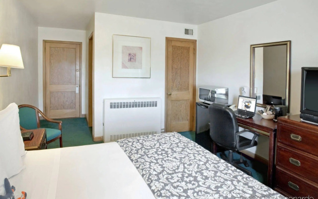 Valued Stay Mayflower
